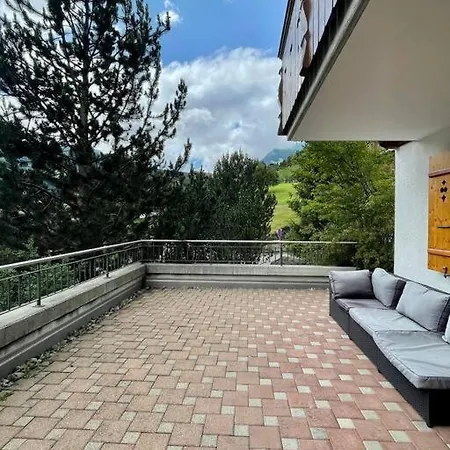 Homely - Naehe Terminal Apartment *